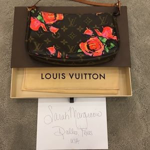 Louis Vuitton Stephen Sprouse Roses Pochette